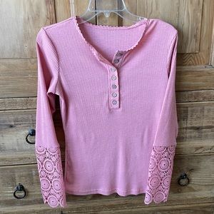 Long sleeve 1/4 button down with lace detail